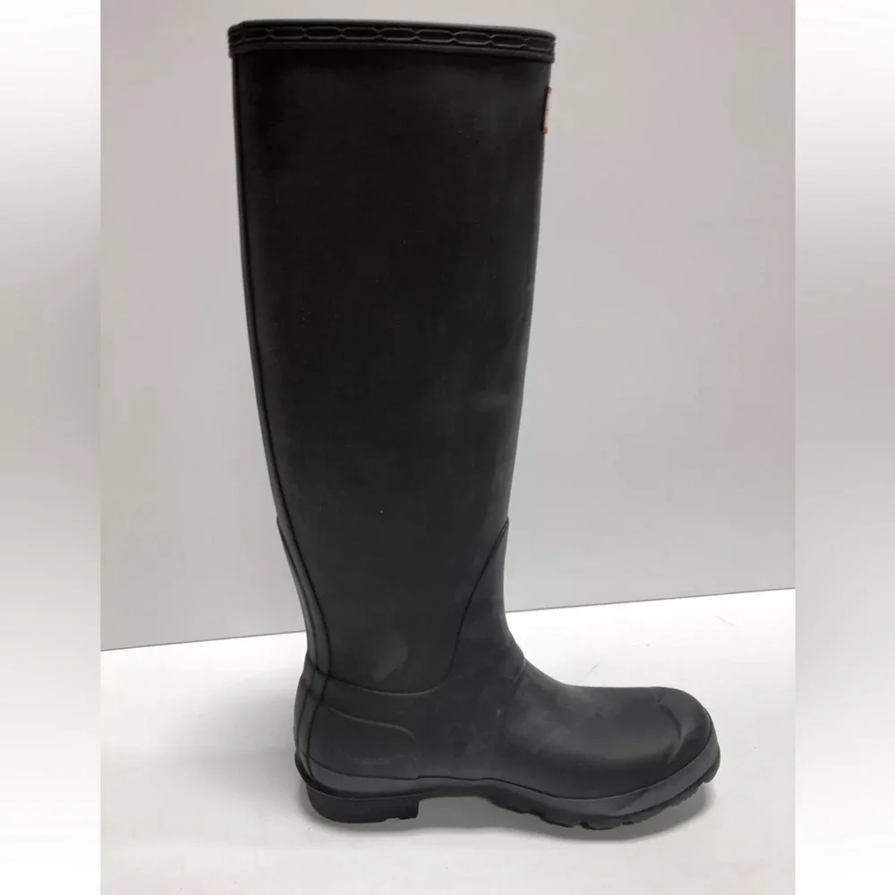 Hunter Women’s Original Tall Rain Boots Black, Size 5 M